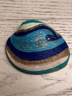 Hand-Painted Blue & Gold Decorative Shell Accent